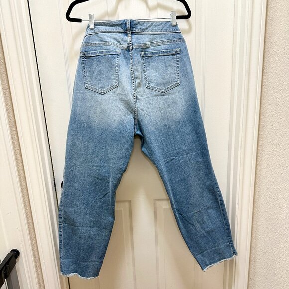 Torrid We Swear By The Fit Boyfriend Distressed Denim Jeans Women's Size 20 Boho - Picture 11 of 12